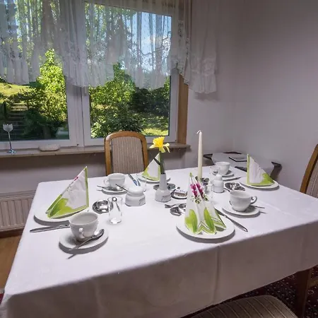Gastehaus Henties شقة *