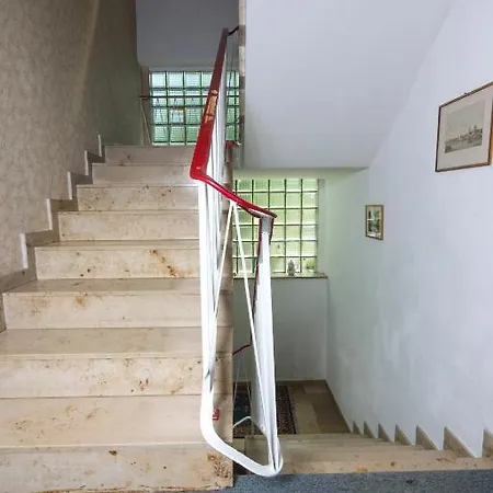 Gastehaus Henties شقة