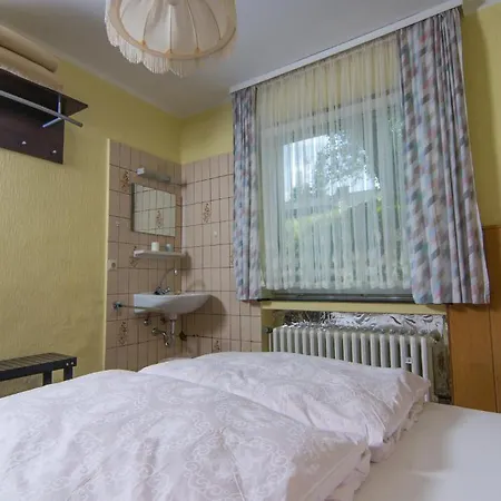Gastehaus Henties شقة برونلاغ
